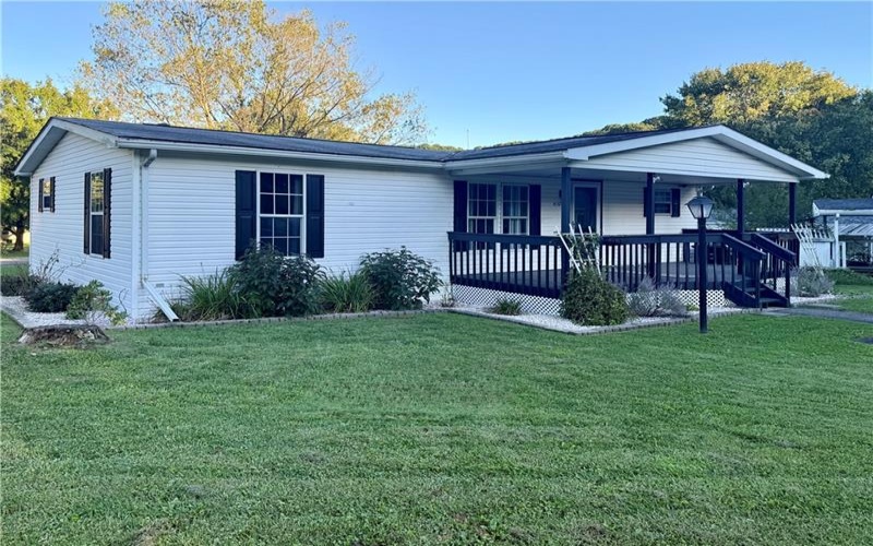 410 Meadows Dr, Apollo, 15613, 2 Bedroom Bedrooms, ,2 BathroomBathrooms,Residential,For Sale,Meadows Dr,1775370