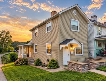 432 Market St, Belle Vernon, 15012, 2 Bedroom Bedrooms, 7 Room Rooms,1.1 BathroomBathrooms,Residential,For Sale,Market St,1775383