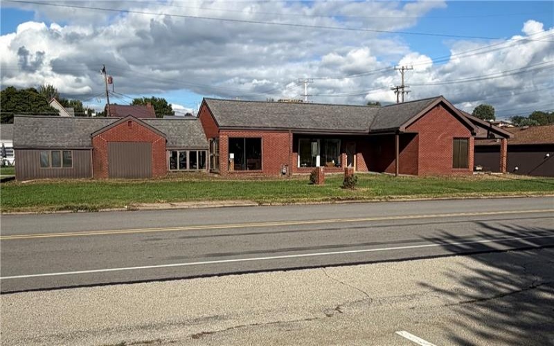 1830 Lincoln Ave, Latrobe, 15650, 1 Bedroom Bedrooms, ,1 BathroomBathrooms,Residential,For Sale,Lincoln Ave,1775392