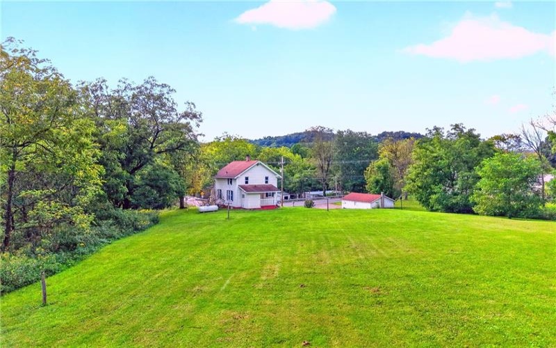 2004 Listonburg Rd, Confluence, 15424, 3 Bedroom Bedrooms, ,2 BathroomBathrooms,Residential,For Sale,Listonburg Rd,1773838