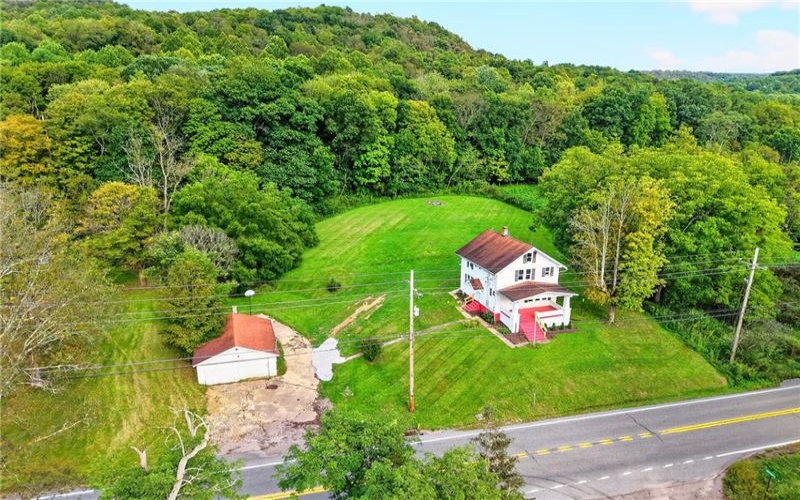 2004 Listonburg Rd, Confluence, 15424, 3 Bedroom Bedrooms, ,2 BathroomBathrooms,Residential,For Sale,Listonburg Rd,1773838