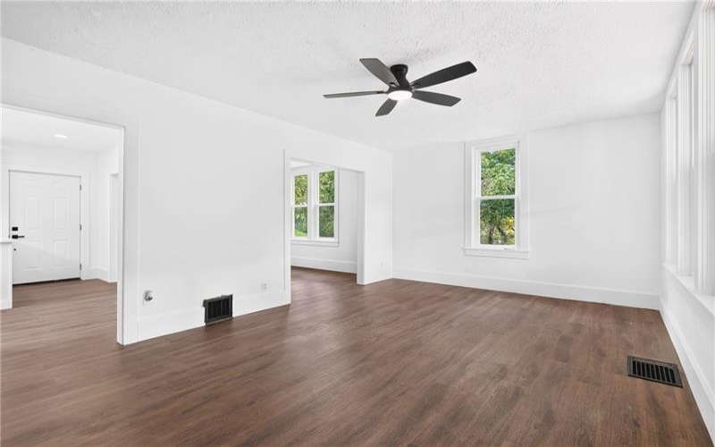 2004 Listonburg Rd, Confluence, 15424, 3 Bedroom Bedrooms, ,2 BathroomBathrooms,Residential,For Sale,Listonburg Rd,1773838