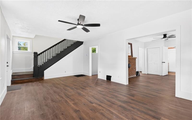 2004 Listonburg Rd, Confluence, 15424, 3 Bedroom Bedrooms, ,2 BathroomBathrooms,Residential,For Sale,Listonburg Rd,1773838