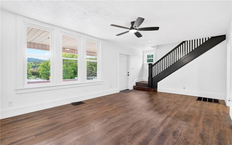 2004 Listonburg Rd, Confluence, 15424, 3 Bedroom Bedrooms, ,2 BathroomBathrooms,Residential,For Sale,Listonburg Rd,1773838