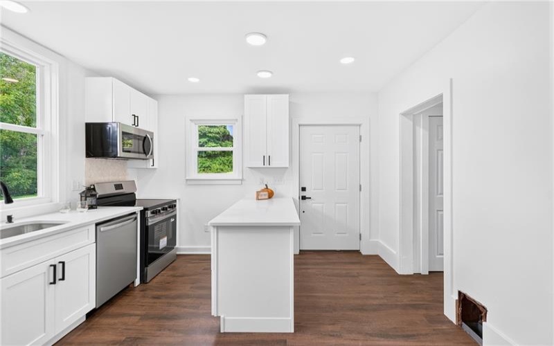 2004 Listonburg Rd, Confluence, 15424, 3 Bedroom Bedrooms, ,2 BathroomBathrooms,Residential,For Sale,Listonburg Rd,1773838