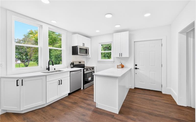 2004 Listonburg Rd, Confluence, 15424, 3 Bedroom Bedrooms, ,2 BathroomBathrooms,Residential,For Sale,Listonburg Rd,1773838