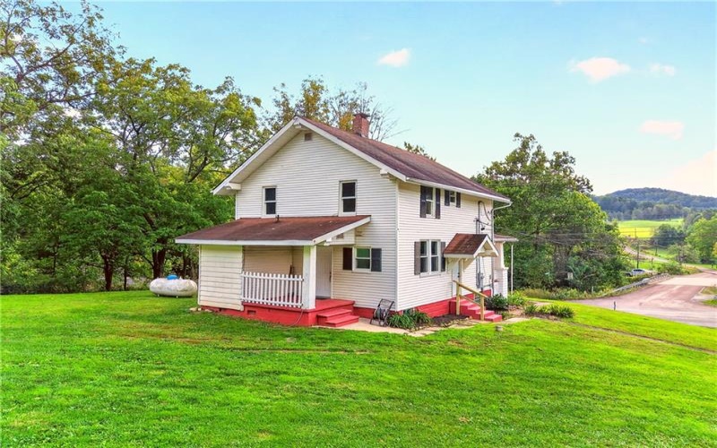 2004 Listonburg Rd, Confluence, 15424, 3 Bedroom Bedrooms, ,2 BathroomBathrooms,Residential,For Sale,Listonburg Rd,1773838