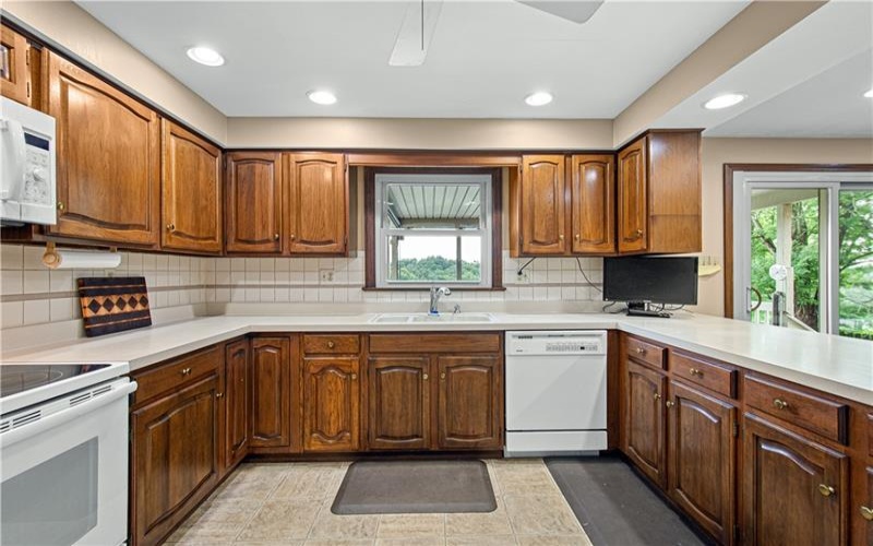 133 Druid Dr, Mcmurray, 15317, 5 Bedroom Bedrooms, 11 Room Rooms,2.2 BathroomBathrooms,Residential,For Sale,Druid Dr,1775295