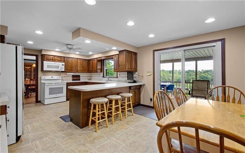 133 Druid Dr, Mcmurray, 15317, 5 Bedroom Bedrooms, 11 Room Rooms,2.2 BathroomBathrooms,Residential,For Sale,Druid Dr,1775295