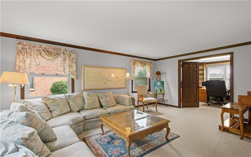133 Druid Dr, Mcmurray, 15317, 5 Bedroom Bedrooms, 11 Room Rooms,2.2 BathroomBathrooms,Residential,For Sale,Druid Dr,1775295