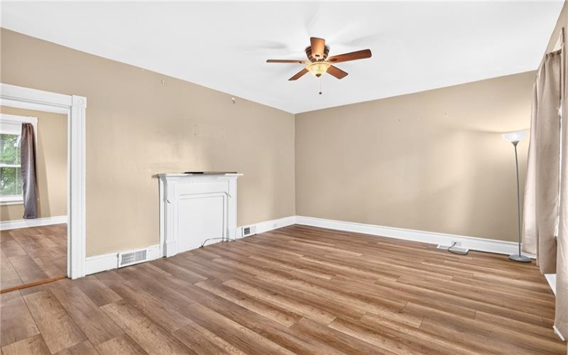 407 Stanton St, Greensburg, 15601, 2 Bedroom Bedrooms, ,1 BathroomBathrooms,Residential,For Sale,Stanton St,1775396