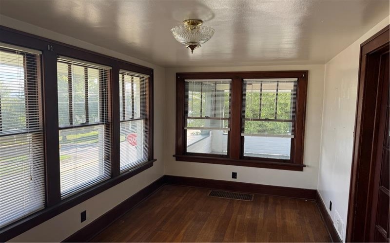 470 Braddock Ave, Uniontown, 15401, 3 Bedroom Bedrooms, ,1 BathroomBathrooms,Residential,For Sale,Braddock Ave,1775470
