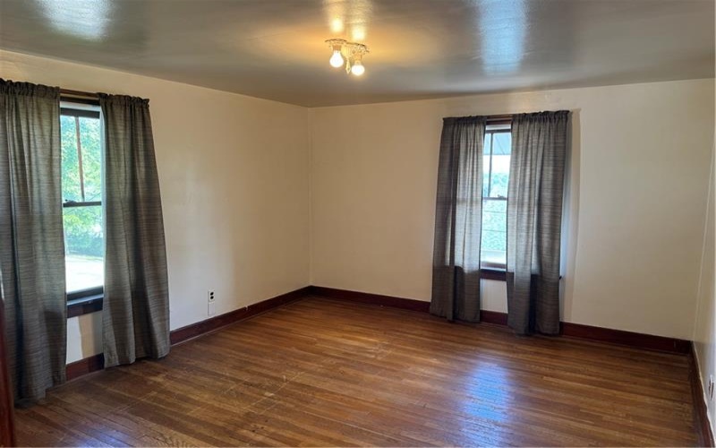 470 Braddock Ave, Uniontown, 15401, 3 Bedroom Bedrooms, ,1 BathroomBathrooms,Residential,For Sale,Braddock Ave,1775470