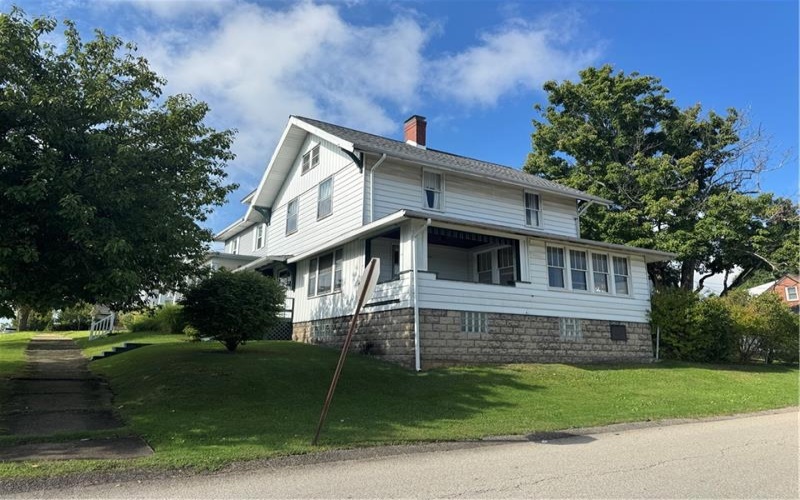 470 Braddock Ave, Uniontown, 15401, 3 Bedroom Bedrooms, ,1 BathroomBathrooms,Residential,For Sale,Braddock Ave,1775470