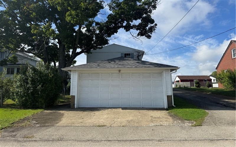 470 Braddock Ave, Uniontown, 15401, 3 Bedroom Bedrooms, ,1 BathroomBathrooms,Residential,For Sale,Braddock Ave,1775470