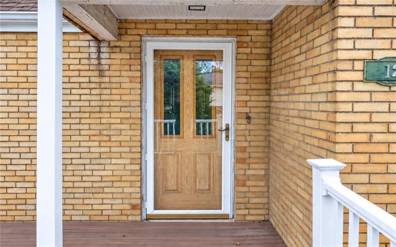 19 Hillcrest Ave, Burgettstown, 15021, 4 Bedroom Bedrooms, 7 Room Rooms,2 BathroomBathrooms,Residential,For Sale,Hillcrest Ave,1775473