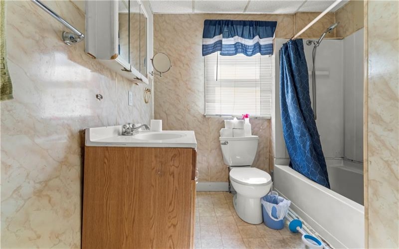 34 Springfield Ave, Washington, 15301, 3 Bedroom Bedrooms, 7 Room Rooms,1.1 BathroomBathrooms,Residential,For Sale,Springfield Ave,1775488