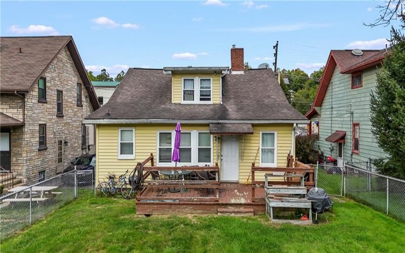 34 Springfield Ave, Washington, 15301, 3 Bedroom Bedrooms, 7 Room Rooms,1.1 BathroomBathrooms,Residential,For Sale,Springfield Ave,1775488
