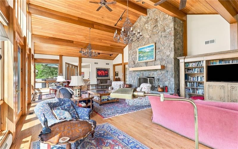 428 Jefferson School Rd, Ligonier, 15658, 8 Bedroom Bedrooms, 14 Room Rooms,5.2 BathroomBathrooms,Residential,For Sale,Jefferson School Rd,1775495