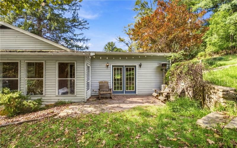 428 Jefferson School Rd, Ligonier, 15658, 8 Bedroom Bedrooms, 14 Room Rooms,5.2 BathroomBathrooms,Residential,For Sale,Jefferson School Rd,1775495