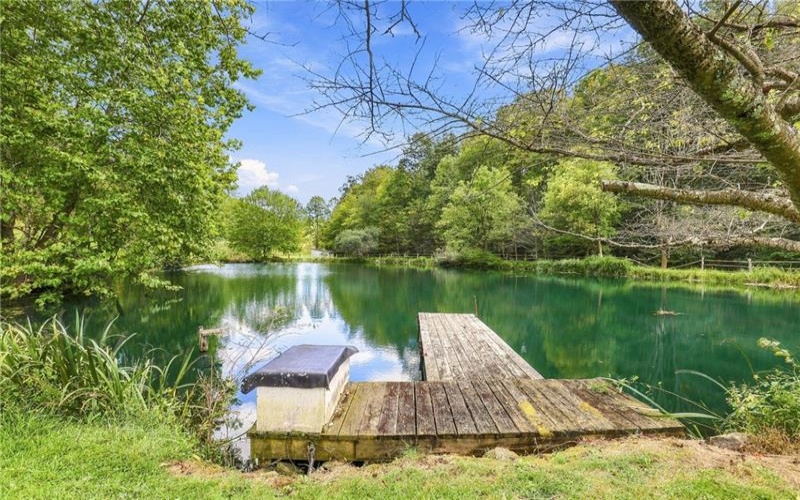 428 Jefferson School Rd, Ligonier, 15658, 8 Bedroom Bedrooms, 14 Room Rooms,5.2 BathroomBathrooms,Residential,For Sale,Jefferson School Rd,1775495