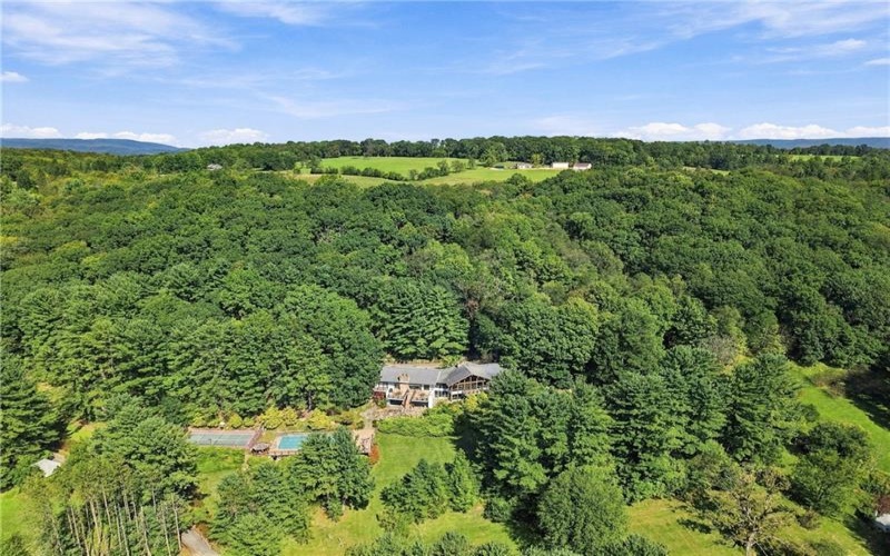 428 Jefferson School Rd, Ligonier, 15658, 8 Bedroom Bedrooms, 14 Room Rooms,5.2 BathroomBathrooms,Residential,For Sale,Jefferson School Rd,1775495