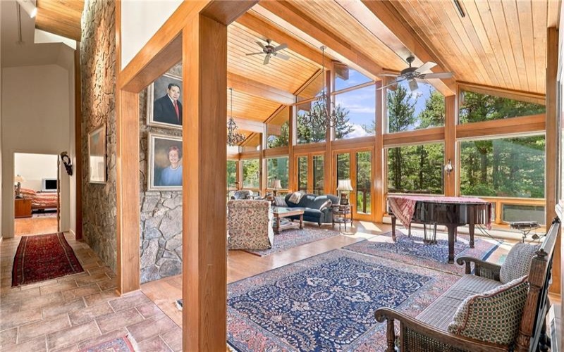 428 Jefferson School Rd, Ligonier, 15658, 8 Bedroom Bedrooms, 14 Room Rooms,5.2 BathroomBathrooms,Residential,For Sale,Jefferson School Rd,1775495