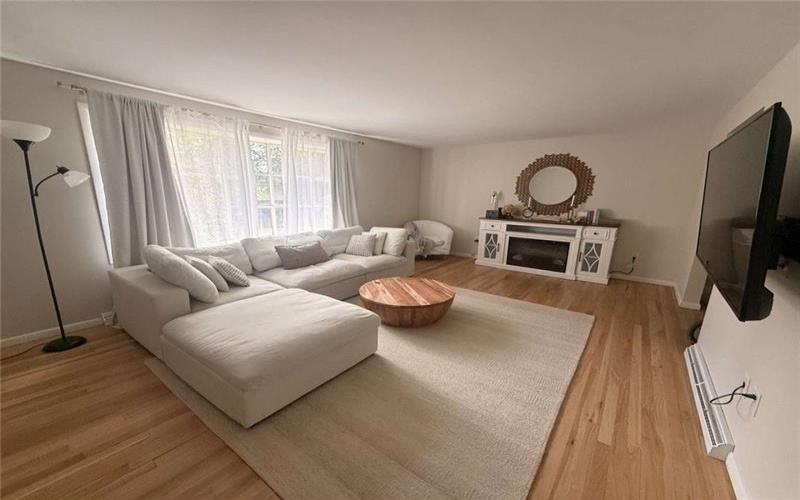 14 Redgrave Dr, Greensburg, 15601, 4 Bedroom Bedrooms, 8 Room Rooms,2.1 BathroomBathrooms,Residential,For Sale,Redgrave Dr,1775517