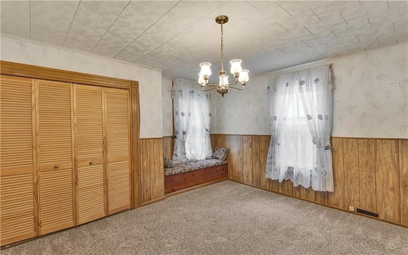 524 8th St, Irwin, 15642, 2 Bedroom Bedrooms, 5 Room Rooms,1.1 BathroomBathrooms,Residential,For Sale,8th St,1775559