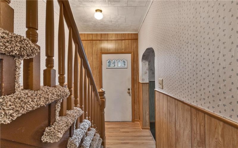 524 8th St, Irwin, 15642, 2 Bedroom Bedrooms, 5 Room Rooms,1.1 BathroomBathrooms,Residential,For Sale,8th St,1775559