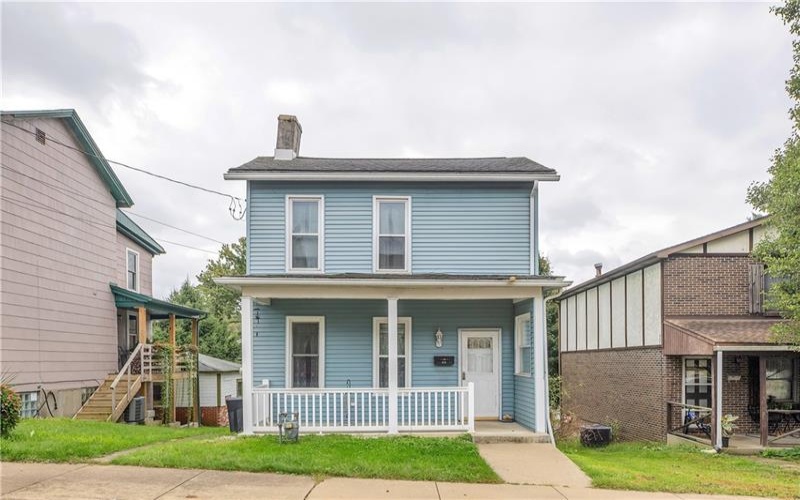 524 8th St, Irwin, 15642, 2 Bedroom Bedrooms, 5 Room Rooms,1.1 BathroomBathrooms,Residential,For Sale,8th St,1775559