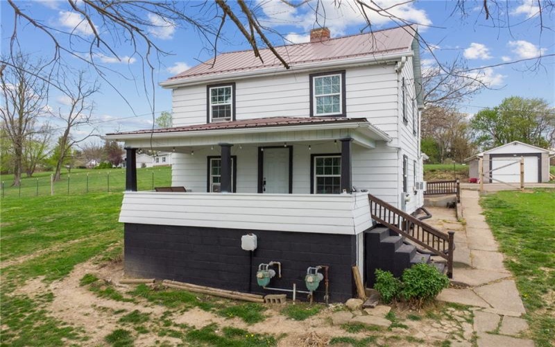 35 Bucey Rd, Burgettstown, 15021, 3 Bedroom Bedrooms, ,1 BathroomBathrooms,Residential,For Sale,Bucey Rd,1775568