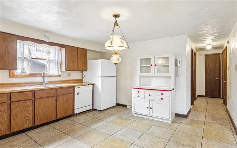 1638 Hancock AVENUE, Apollo, 15613, 2 Bedroom Bedrooms, 4 Room Rooms,1 BathroomBathrooms,Residential,For Sale,Hancock,1775597
