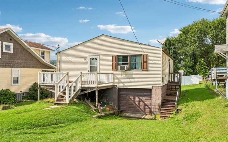 1638 Hancock AVENUE, Apollo, 15613, 2 Bedroom Bedrooms, 4 Room Rooms,1 BathroomBathrooms,Residential,For Sale,Hancock,1775597