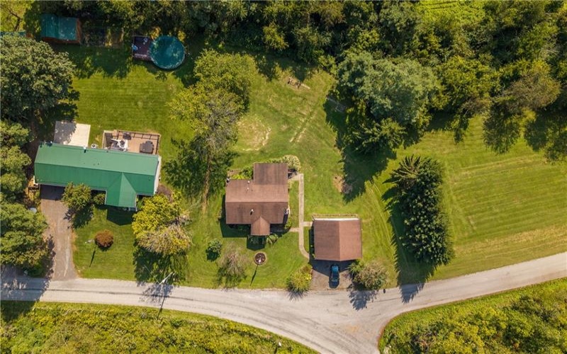 614 Mount Hope Ridge Rd, Claysville, 15323, 2 Bedroom Bedrooms, 5 Room Rooms,2 BathroomBathrooms,Residential,For Sale,Mount Hope Ridge Rd,1775158