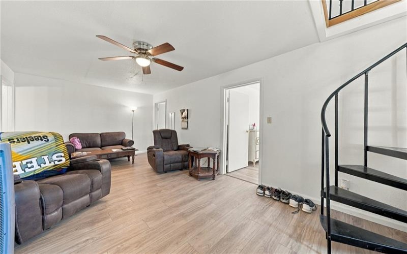 2097 Route 130, Pleasant Unity, 15676, ,Multi-unit,For Sale,Route 130,1767744