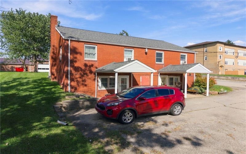 2097 Route 130, Pleasant Unity, 15676, ,Multi-unit,For Sale,Route 130,1767744