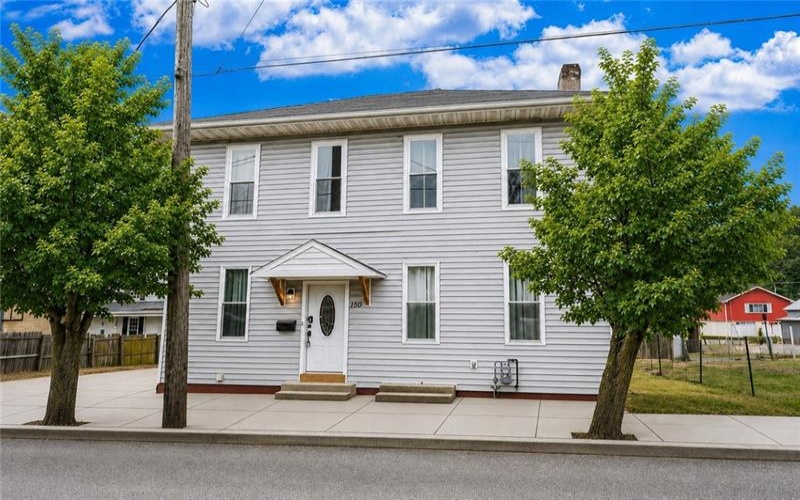 130 LINCOLN ST, WAYNESBURG, 15370, 3 Bedroom Bedrooms, 7 Room Rooms,2 BathroomBathrooms,Residential,For Sale,LINCOLN ST,1772309