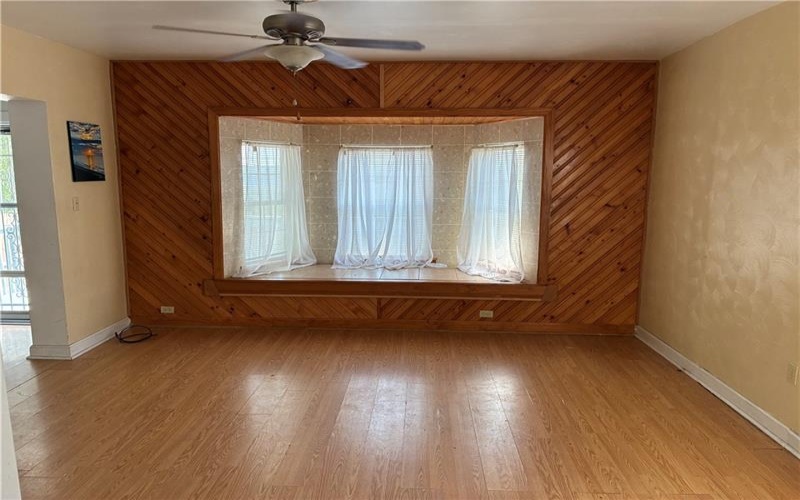 941 Grant Ave, Monessen, 15062, 3 Bedroom Bedrooms, ,2 BathroomBathrooms,Residential,For Sale,Grant Ave,1773112