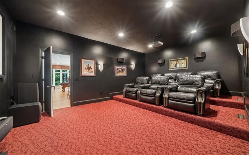 2323 South Ridge Drive, Hidden Valley, 15502, 4 Bedroom Bedrooms, 13 Room Rooms,4.2 BathroomBathrooms,Residential,For Sale,South Ridge Drive,1774557