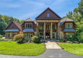 2323 South Ridge Drive, Hidden Valley, 15502, 4 Bedroom Bedrooms, 13 Room Rooms,4.2 BathroomBathrooms,Residential,For Sale,South Ridge Drive,1774557