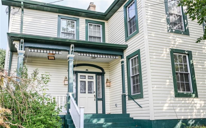 412 Wood St, California, 15419, 3 Bedroom Bedrooms, 7 Room Rooms,2 BathroomBathrooms,Residential,For Sale,Wood St,1774781