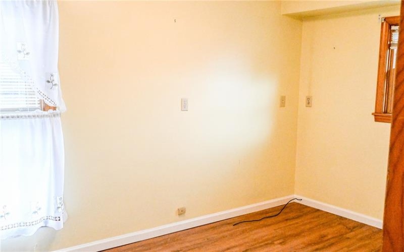 412 Wood St, California, 15419, 3 Bedroom Bedrooms, 7 Room Rooms,2 BathroomBathrooms,Residential,For Sale,Wood St,1774781