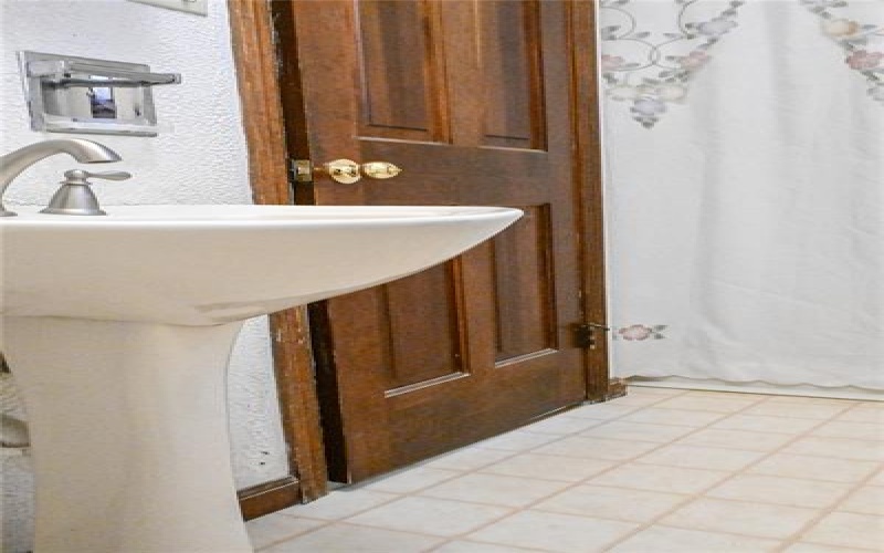 412 Wood St, California, 15419, 3 Bedroom Bedrooms, 7 Room Rooms,2 BathroomBathrooms,Residential,For Sale,Wood St,1774781
