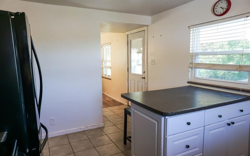 434 Mary St, Jeannette, 15644, 3 Bedroom Bedrooms, 6 Room Rooms,1 BathroomBathrooms,Residential,For Sale,Mary St,1775317