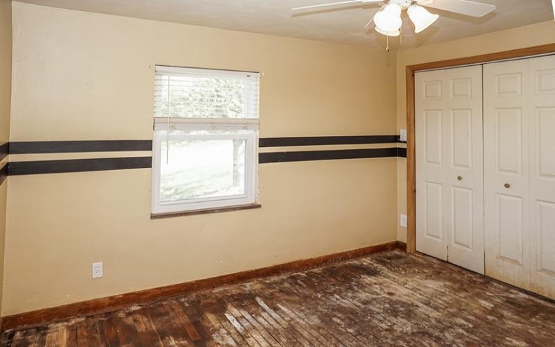 434 Mary St, Jeannette, 15644, 3 Bedroom Bedrooms, 6 Room Rooms,1 BathroomBathrooms,Residential,For Sale,Mary St,1775317