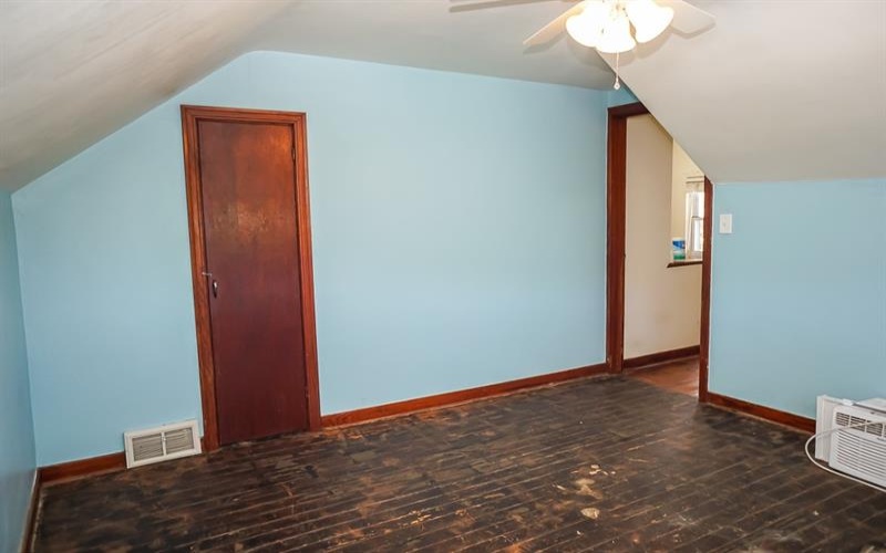 434 Mary St, Jeannette, 15644, 3 Bedroom Bedrooms, 6 Room Rooms,1 BathroomBathrooms,Residential,For Sale,Mary St,1775317