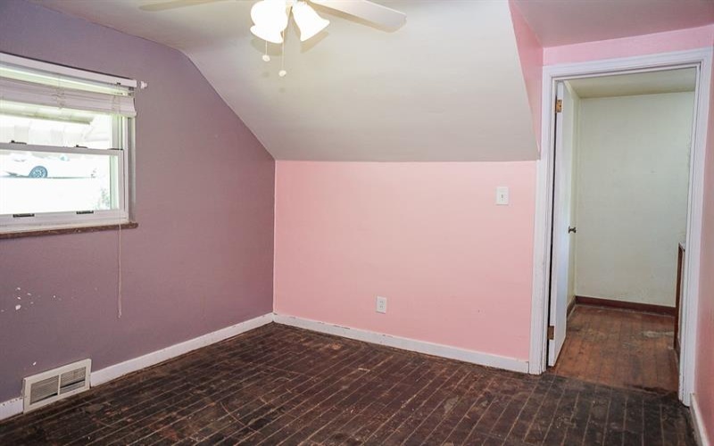 434 Mary St, Jeannette, 15644, 3 Bedroom Bedrooms, 6 Room Rooms,1 BathroomBathrooms,Residential,For Sale,Mary St,1775317