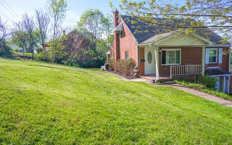 434 Mary St, Jeannette, 15644, 3 Bedroom Bedrooms, 6 Room Rooms,1 BathroomBathrooms,Residential,For Sale,Mary St,1775317