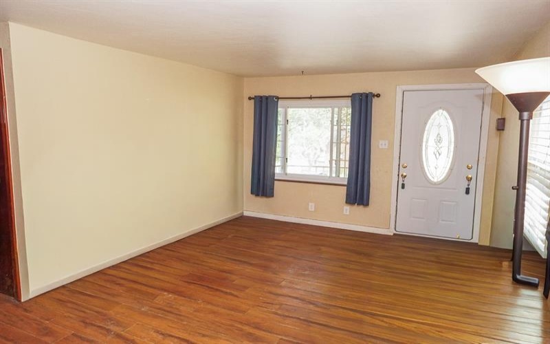 434 Mary St, Jeannette, 15644, 3 Bedroom Bedrooms, 6 Room Rooms,1 BathroomBathrooms,Residential,For Sale,Mary St,1775317